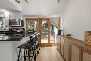 23 Eastwood Circuit, Boston, MA 02132 - Photo 19