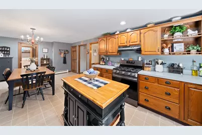 11 Leonard St, Carver, MA 02330 - Photo 5