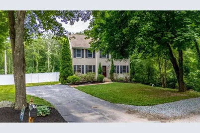 21 Railroad Ave, Taunton, MA 02780 - Photo 33