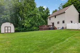 21 Railroad Ave, Taunton, MA 02780 - Photo 37