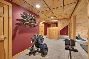 21 Railroad Ave, Taunton, MA 02780 - Photo 27