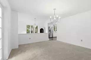 129 Pearl St, Burlington, MA 01803 - Photo 17