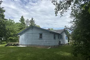 39 Huntington Rd, Hadley, MA 01035 - Photo 9