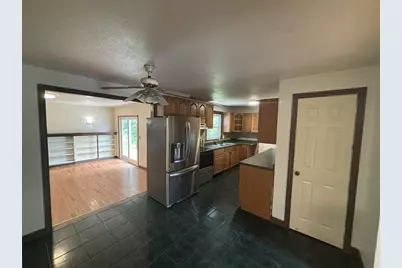 39 Huntington Rd, Hadley, MA 01035 - Photo 11