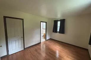 39 Huntington Rd, Hadley, MA 01035 - Photo 13