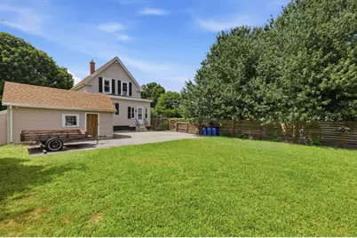 9 Munroe St, Haverhill, MA 01830 - Photo 35