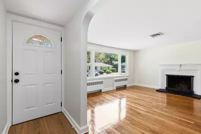 109 Lenox St, Brockton, MA 02301 - Photo 9