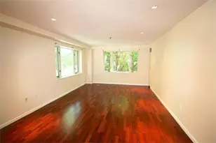 350 N, Boston, MA 02109 - Photo 3
