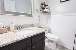 39 Bellwood Cir, Bellingham, MA 02019 - Photo 7
