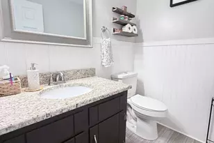39 Bellwood Cir, Bellingham, MA 02019 - Photo 7