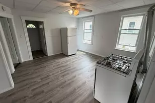 96 Stanton St, Worcester, MA 01605 - Photo 9
