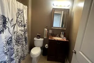 100 Fellsway W, Somerville, MA 02145 - Photo 11