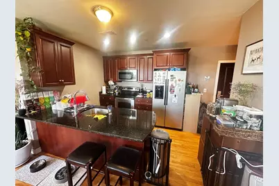 100 Fellsway W #302, Somerville, MA 02145 - Photo 5