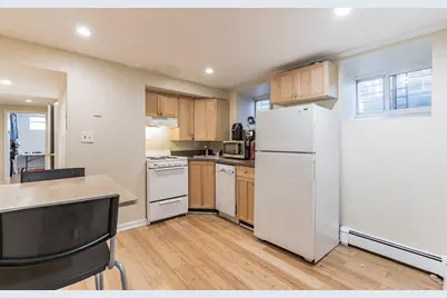 141 Chiswick #1B, Boston, MA 02135 - Photo 3