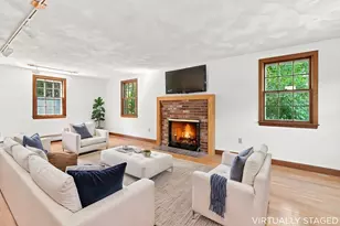 4 Dundas Ave, Andover, MA 01810 - Photo 9