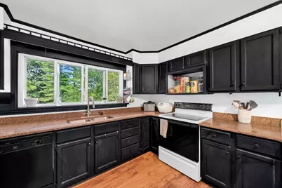 401 Petersham Road, Athol, MA 01331 - Photo 5