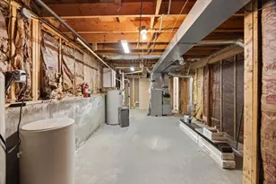 877 Federal Furnace Rd, Plymouth, MA 02360 - Photo 37