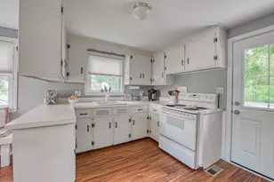58 Summit Ave, Sharon, MA 02067 - Photo 5