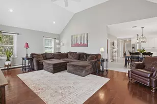 7 Zachary Ln, Franklin, MA 02038 - Photo 13
