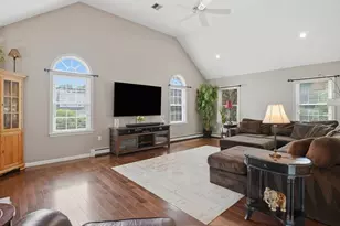 7 Zachary Ln, Franklin, MA 02038 - Photo 15