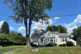 26 Windsor Ave, Pittsfield, MA 01201 - Photo 1
