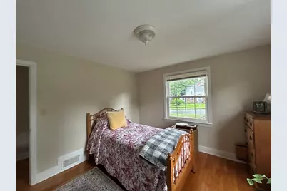 26 Windsor Ave, Pittsfield, MA 01201 - Photo 19