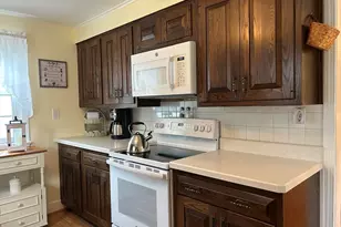 26 Windsor Ave, Pittsfield, MA 01201 - Photo 15