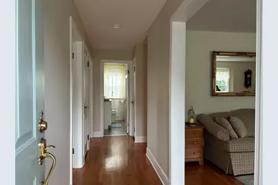 26 Windsor Ave, Pittsfield, MA 01201 - Photo 9