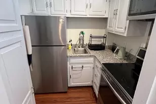 429 Marlborough St, Boston, MA 02116 - Photo 7