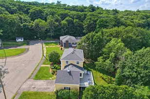 19 Belmont Rd, Wakefield, MA 01880 - Photo 5