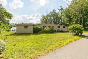 181 Peninsula Dr, Lunenburg, MA 01462 - Photo 1