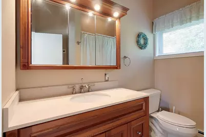 181 Peninsula Dr, Lunenburg, MA 01462 - Photo 21