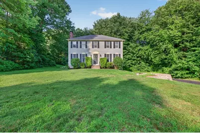 8 Marks Way, Sutton, MA 01590 - Photo 1