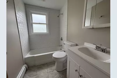 293 Russell St #B, Hadley, MA 01035 - Photo 3