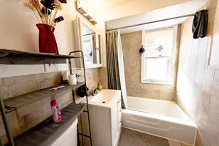 27 Wave Ave, Revere, MA 02151 - Photo 5