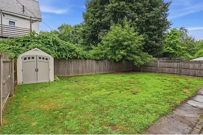 21-23 Parker St, Holyoke, MA 01040 - Photo 35