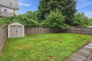 21-23 Parker St, Holyoke, MA 01040 - Photo 35