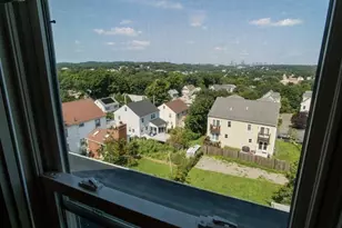 130 Metropolitan Ave, Boston, MA 02131 - Photo 7
