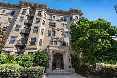 1109 Boylston St #4, Boston, MA 02215 - Photo 21