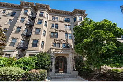 1109 Boylston St #4, Boston, MA 02215 - Photo 21