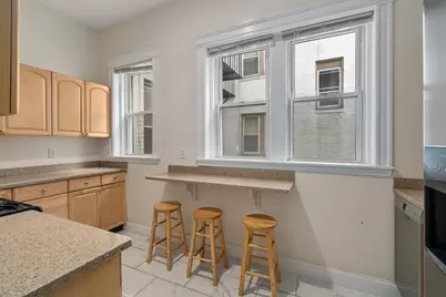 1109 Boylston St #4, Boston, MA 02215 - Photo 15