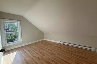 376 Summer St, New Bedford, MA 02740 - Photo 11