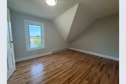 376 Summer St #3, New Bedford, MA 02740 - Photo 9
