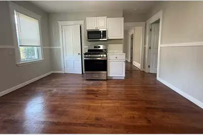 376 Summer St #2, New Bedford, MA 02740 - Photo 3