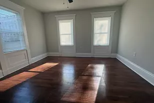 376 Summer St, New Bedford, MA 02740 - Photo 11