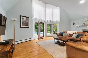 35 West St, Douglas, MA 01516 - Photo 11