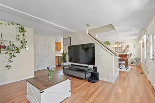 29 Lindsey Ln, Dracut, MA 01826 - Photo 5