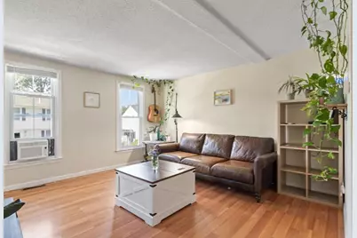 29 Lindsey Ln, Dracut, MA 01826 - Photo 3