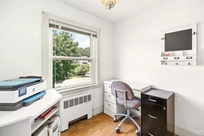 211 Lynn Fells Pkwy, Saugus, MA 01906 - Photo 21