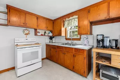 734 South Street, Holbrook, MA 02343 - Photo 7